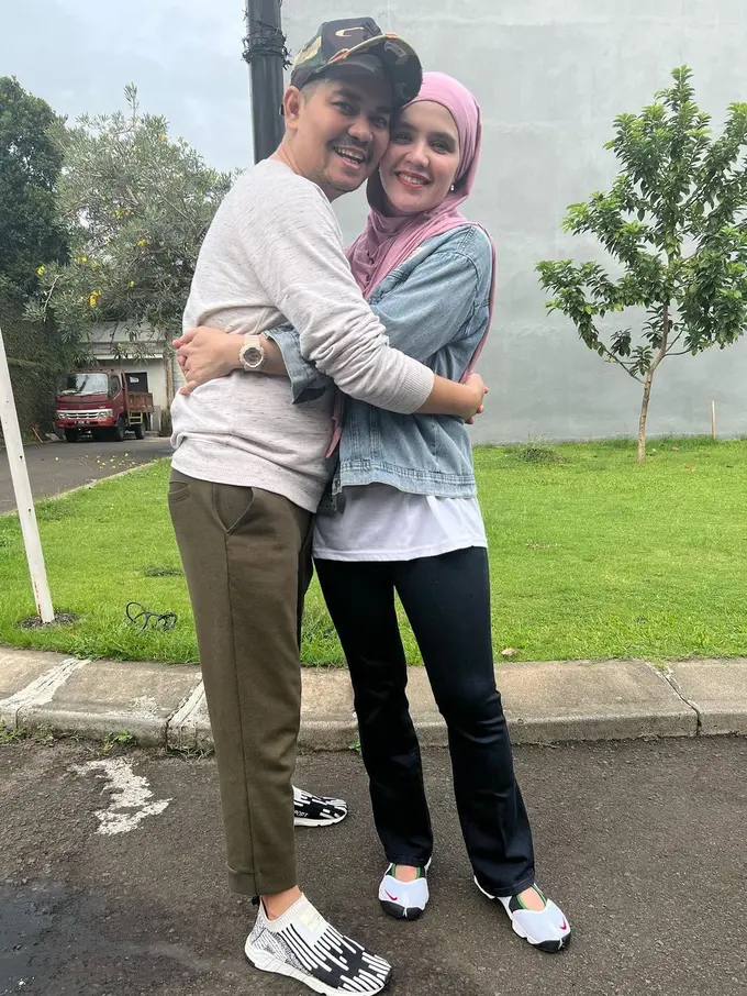 Indra Bekti dan Aldila Jelita