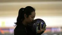 Atlet bowling Indonesia, Nadia Pramanik. (Liputan6.com/Gempur M Surya)