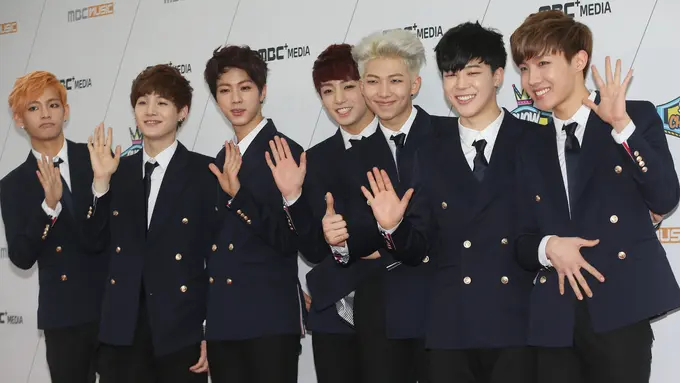 [Bintang] BTS Dipastikan Hadir di Billboard Music Awards 2017