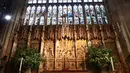 Tampilan altar Kapel St George untuk upacara pernikahan Pangeran Harry dan Meghan Markle di Kastil Windsor, Inggris, Sabtu (19/5). Pangeran Harry dan Meghan Markle akan menikah di Kastil Windsor. (Danny Lawson/POOL/AFP)