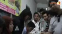 [VIDEO] Ratusan Warga `Serbu` Pendaftaran Lari 5 Km Karnaval SCTV 