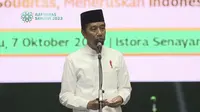 Presiden Jokowi menghadiri acara Rapimnas Solidaritas Ulama Muda Jokowi (Samawi) 2023. Dalam forum tersebut, Jokowi menyatakan bahwa beda pilihan pada Pemilu 2024 adalah hal biasa. (Liputan6.com/Muhammad Radityo Priyasmoro)