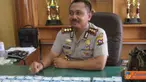 Citizen6, Sumbar: Kapolres Dharmasraya, AKBP Bambang Pristiwanto memperlihatkan barang bukti yang disita oleh Polisi, Minggu (10/4)(Pengirim: Eko Pangestu)