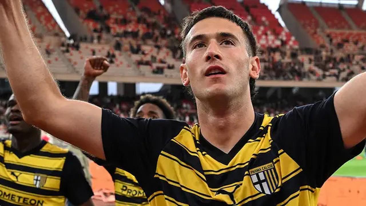 Bakal Absen Hadapi Timnas Indonesia, Bek Australia Justru Perpanjang Kontrak Bersama Parma di Liga Italia