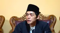 Gus Iqdam menceritakan awal mula berdirinya Majelis Ta'lim Sabilu Taubah (Tangkap Layar YouTube NU Blitar / Khazim Mahrur)