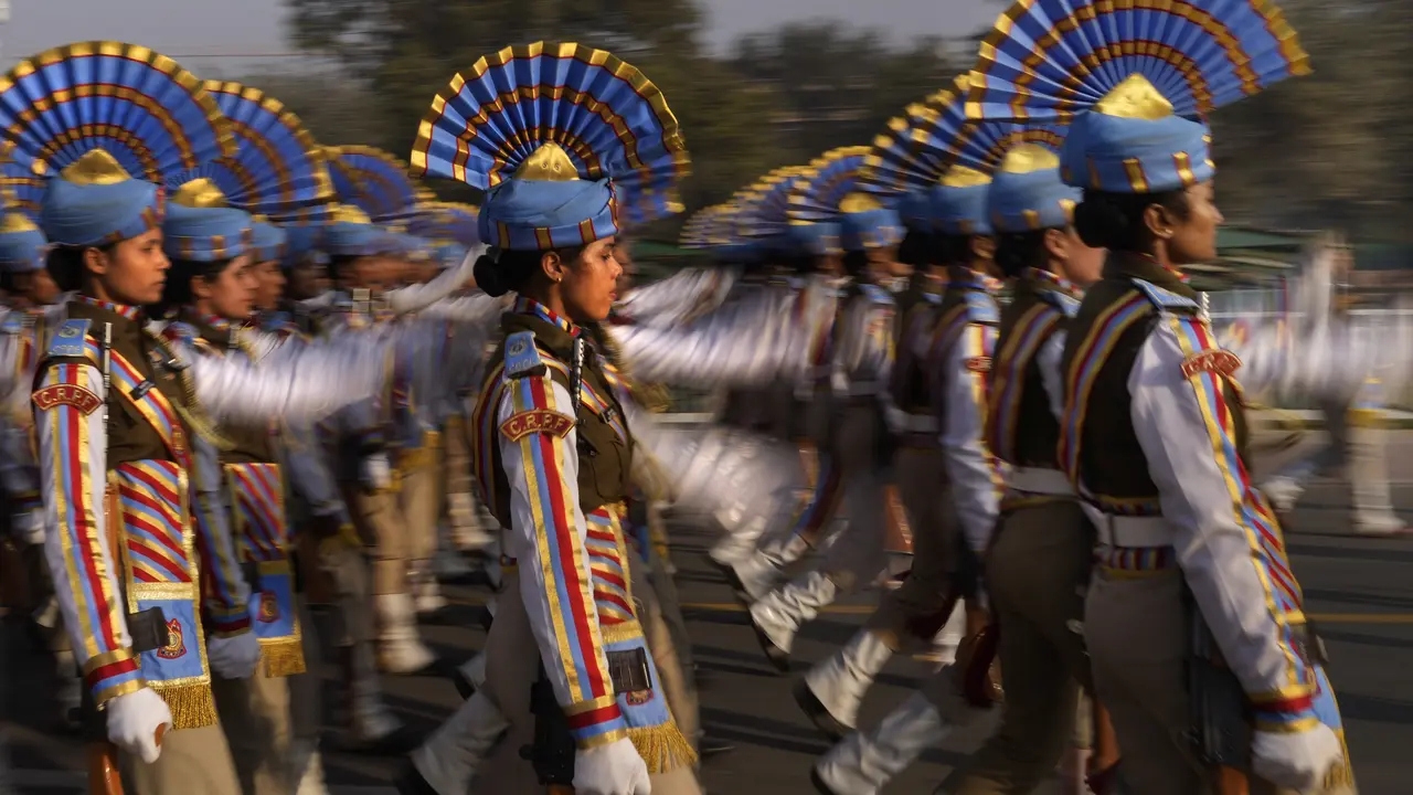 Latihan Parade Militer Jelang Perayaan Hari Republik India