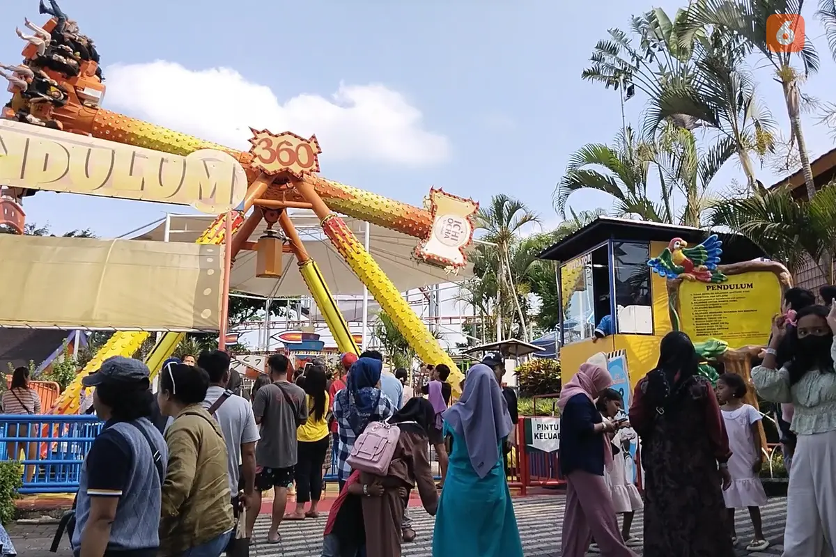 Suasana libur Lebaran di Jatim Park 1. (Belinda Firda/Liputan6.com)