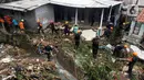 Sebanyak 331 rumah warga dilaporkan terendam banjir di empat kecamatan, dengan 20 rumah mengalami kerusakan. (merdeka.com/Arie Basuki)