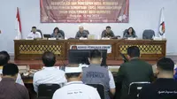 Rapat Pleno KPU Denpasar Sebut Ribuan Pemilih di Denpasar Tak Memenuhi Syarat (Dewi Divianta/Liputan6.com)