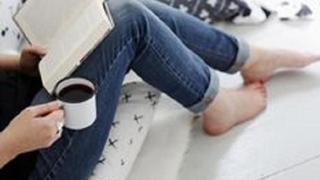 3 Cara Pintar Buat Anda Terus Tertarik Membaca Buku