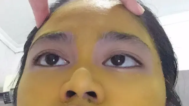 masker kunyit