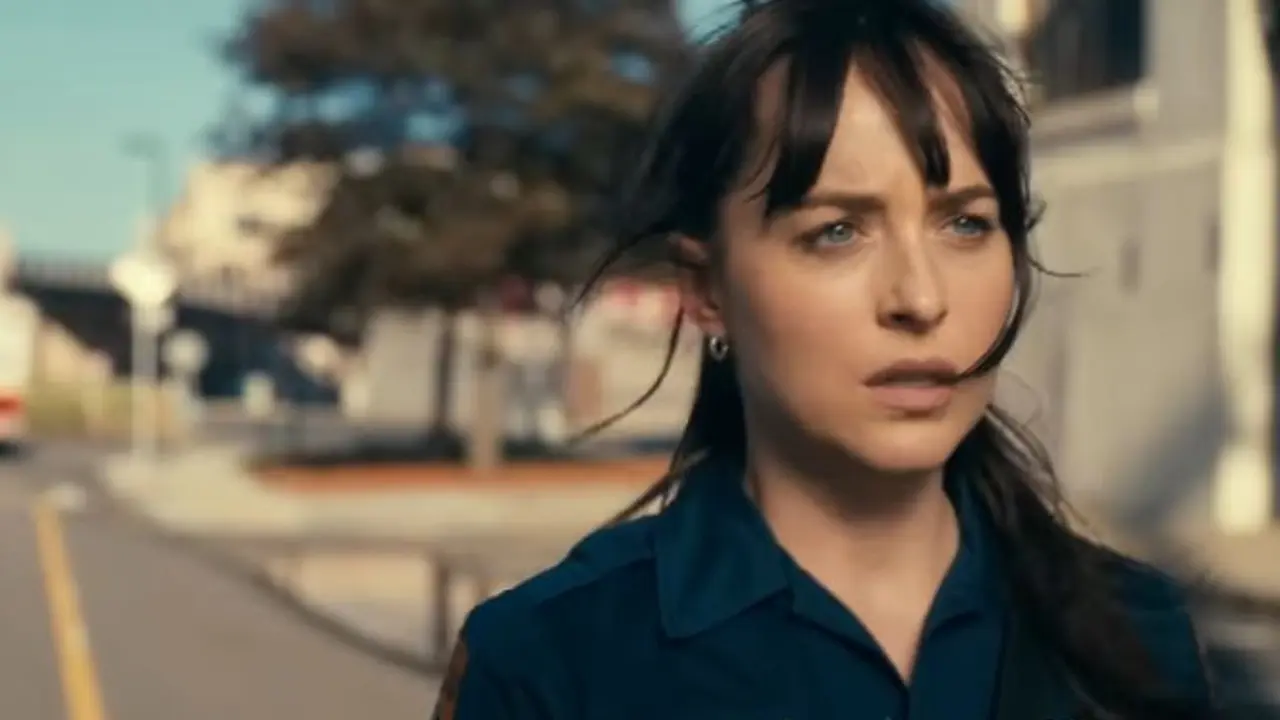 Dakota Johnson di Madame Web, spin-off Spiderman