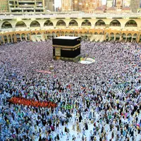 Ilustrasi ibadah haji, umrah, muslim, Ka'bah. (Photo by ekrem osmanoglu on Unsplash)