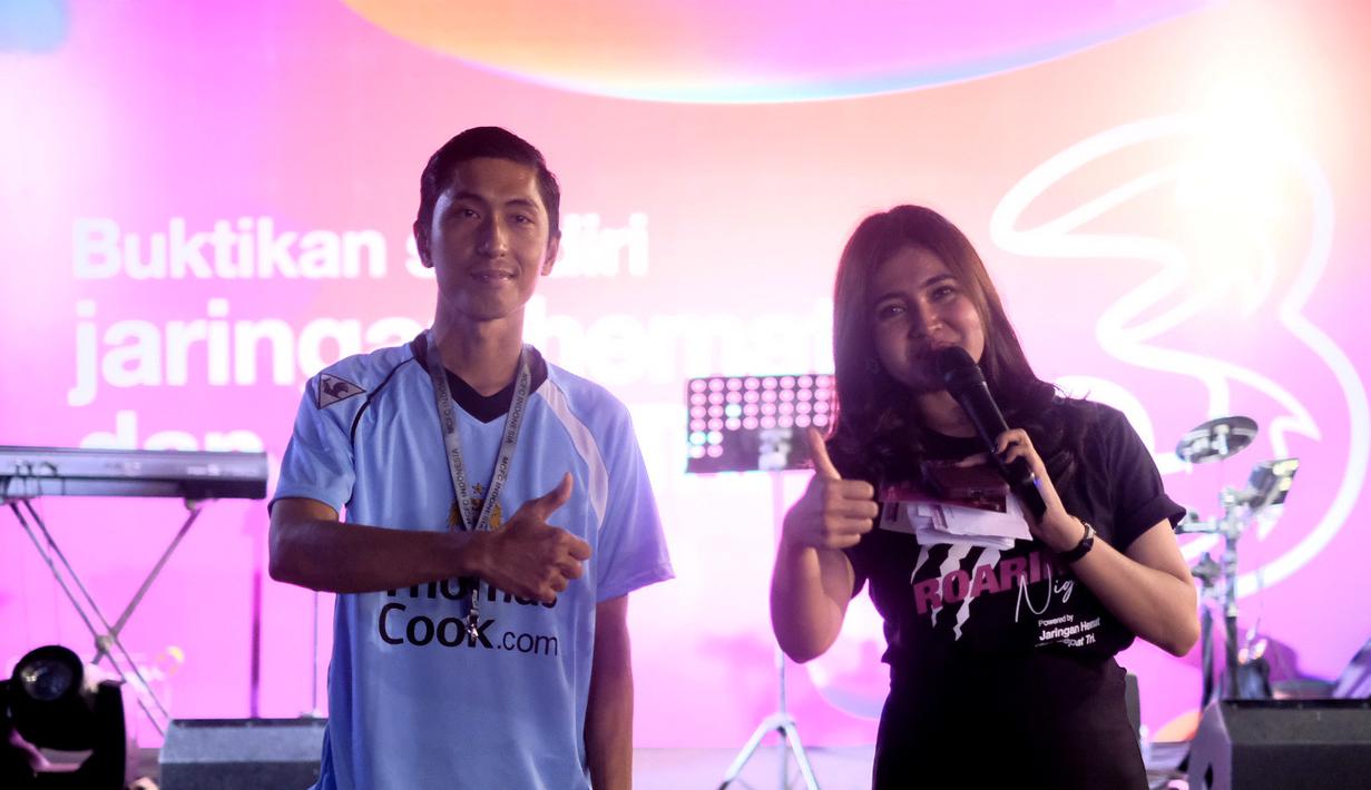 Setelah sukses menggelar Roaring Night bersama komunitas United Indonesia dan MCSCI Chapter Jambi , Tri akan menyelenggarakan Big Match Roaring Night selanjutnya di beberapa kota lain seperti, Pangkal Pinang, dan Pematangsiantar. (Istimewa)