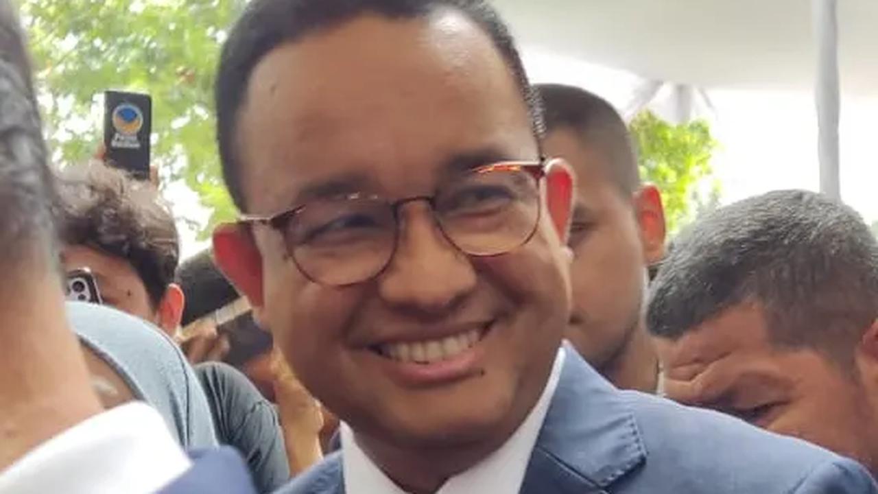 Berjas Biru, Anies Baswedan Hadiri HUT NasDem