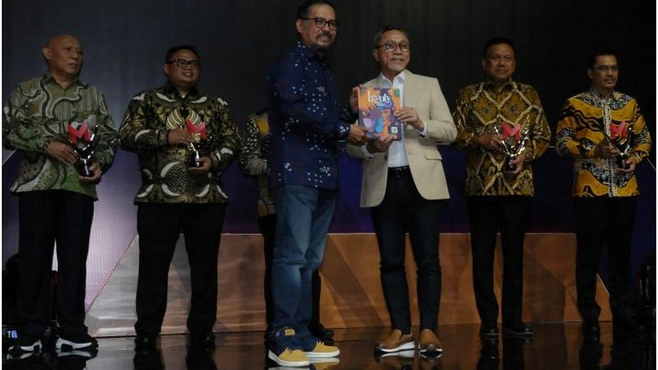 FOTO: Gubernur Sulawesi Utara Raih Penghargaan Merdeka Awards 2023 untuk Program Penguatan Ekspor Daerah