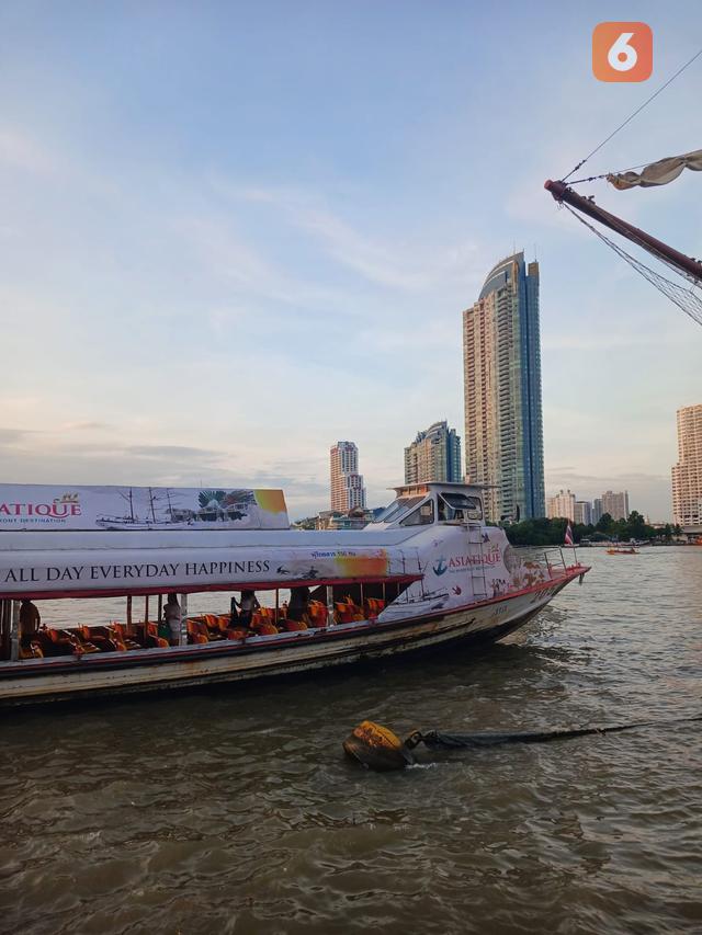 Kapal wisata Chao Phraya, Bangkok