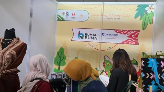 Jamkrindo membawa sebanyak 21 produk UMKM di Kegiatan Festival Pasar Senggol yang diselenggarakan di Istanbul, Turki.