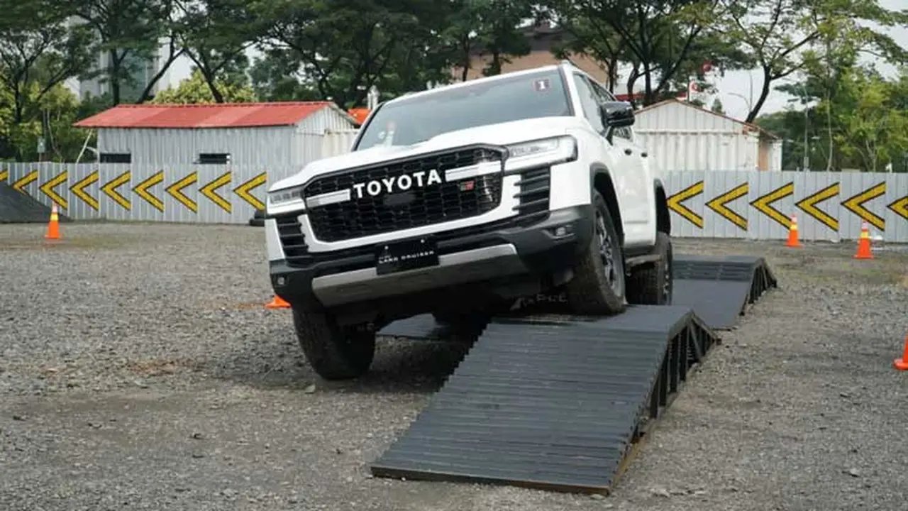 All New Land Cruiser 300 resmi mengaspal di Indonesia (ist)