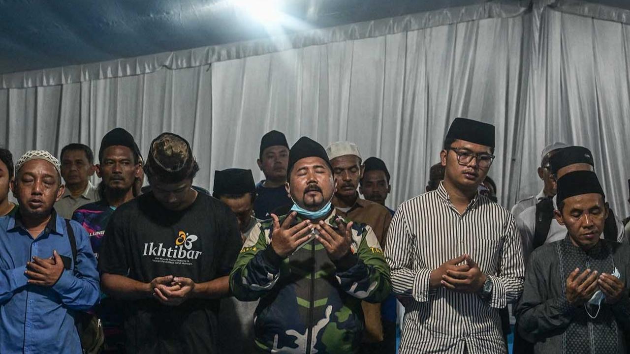 FOTO: 45 Kantong Jenazah Korban Ambruknya Musala Ponpes Al Khoziny Diterima RS Bhayangkara, Proses Identifikasi Terus Berlanjut