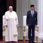 Upacara penyambutan Paus Fransiskus bersama Presiden Joko Widodo (Jokowi) di Istana Merdeka Jakarta pada hari ini, Rabu (4/9/2024). (Tangkapan Layar YouTube Sekretariat Presiden)