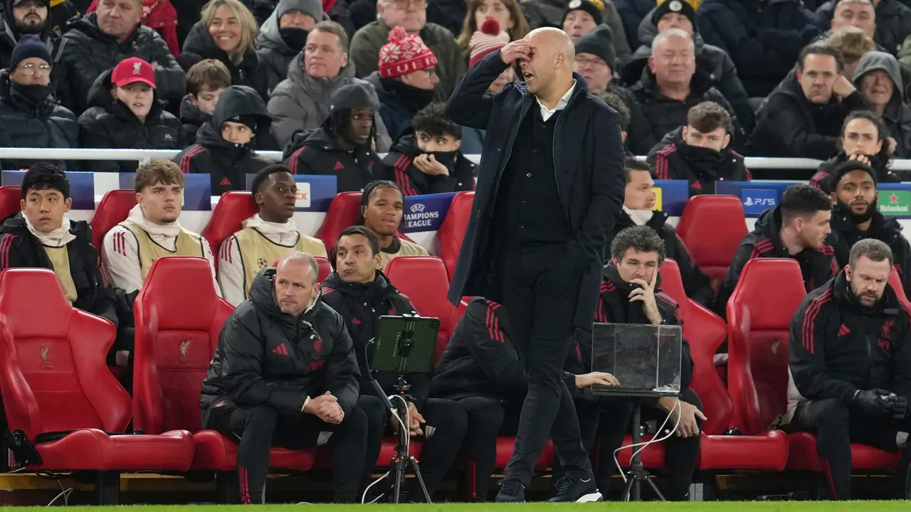 Foto: Raut Frustasi Para Penggawa Liverpool setelah Babak Belur Dihajar PSV di Liga Champions