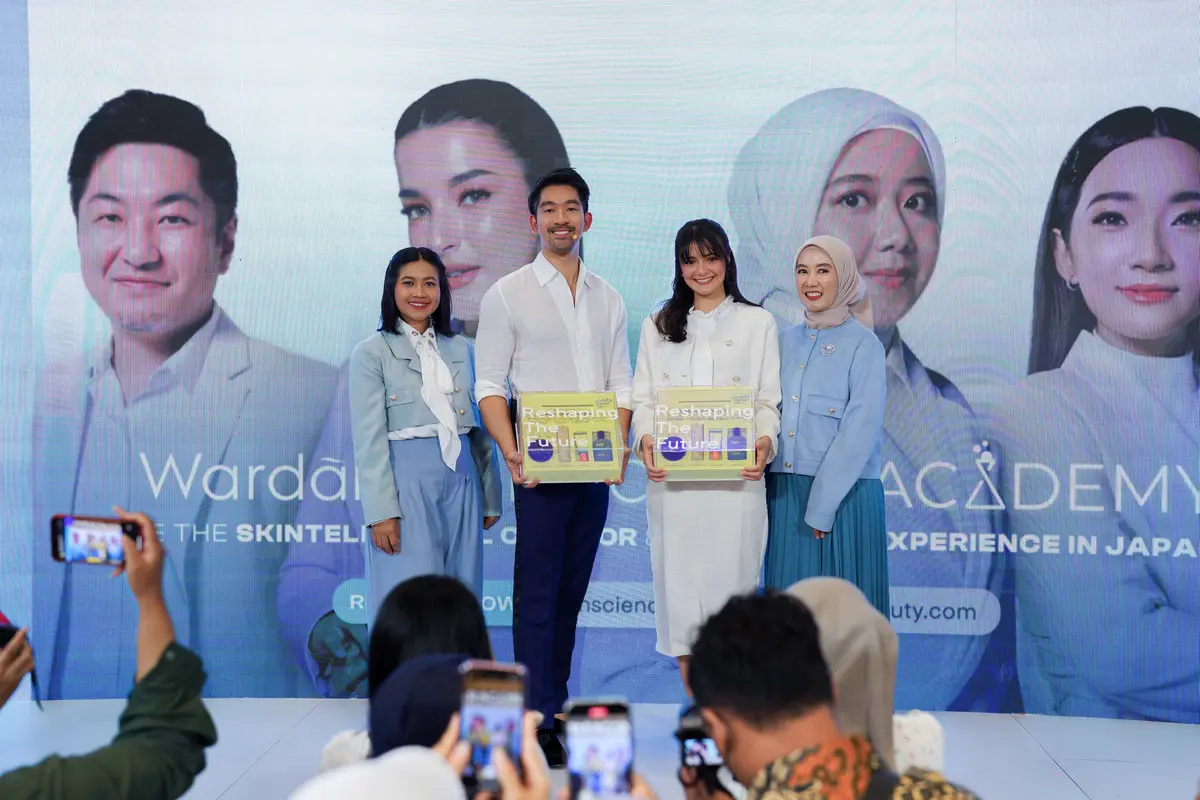 Wardah Skin Science Academy diluncurkan bersamaan dengan acara Beauty Science Tech 2024 di Surabaya
