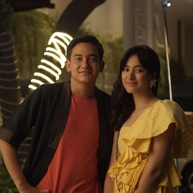 Terpaut Usia Jauh, 6 Pasangan di Film Indonesia Ini Sukses Memikat Hati Penonton