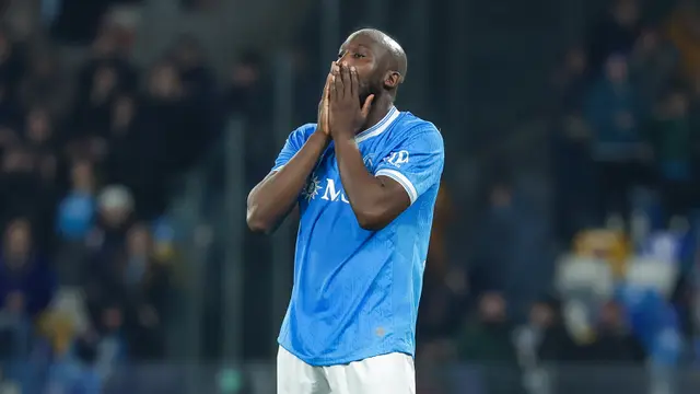 Foto: Como Lanjutkan Cerita Manis, Singkirkan Napoli dan Segel Tiket Semifinal Coppa Italia