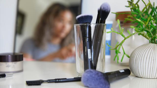 [Fimela] Makeup Brush