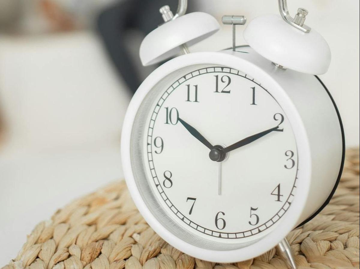 2. Letakkan Alarm di Tempat yang Agak Jauh<br>