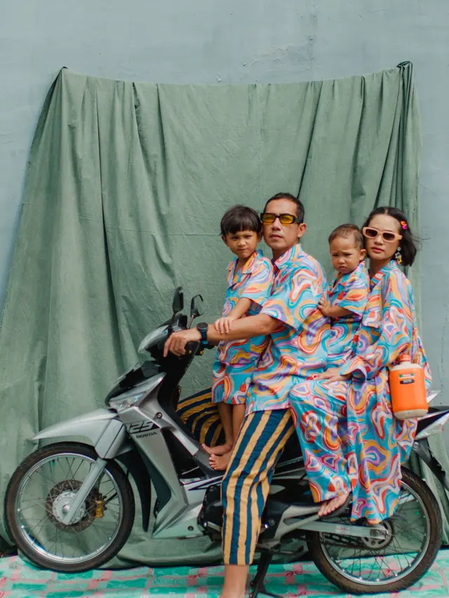 Kolaborasi Calla the Label dan Andien Memberdayakan Perempuan lewat Koleksi Pakaian Ramah Lingkungan