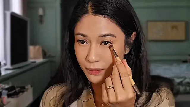 Bocoran Skincare Dian Sastrowardoyo Sebelum Keluar Rumah. (Dok: TikTok @therealdisastr)
