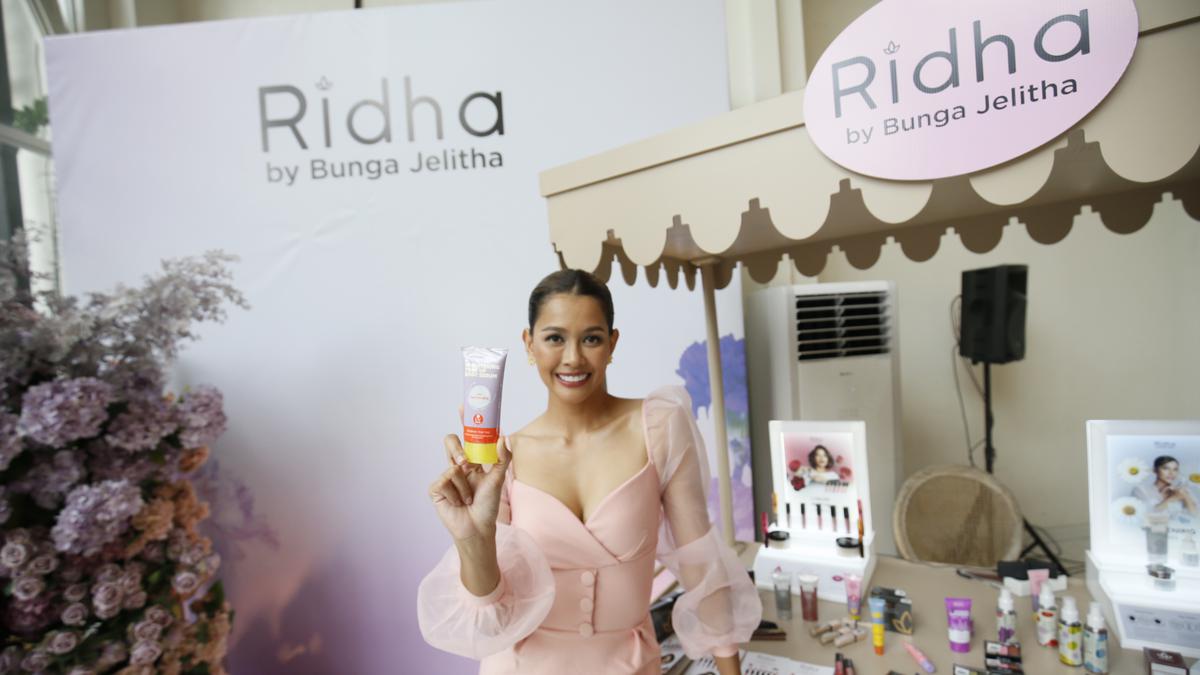 Ini Rutinitas Skincare Bunga Jelitha Sekarang, Rahasia Kulit Sehat