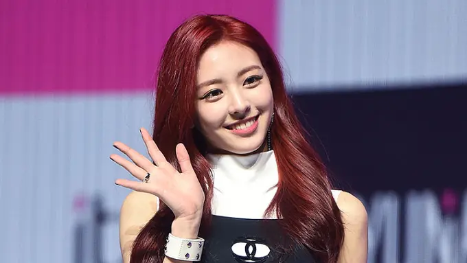 Yuna ITZY