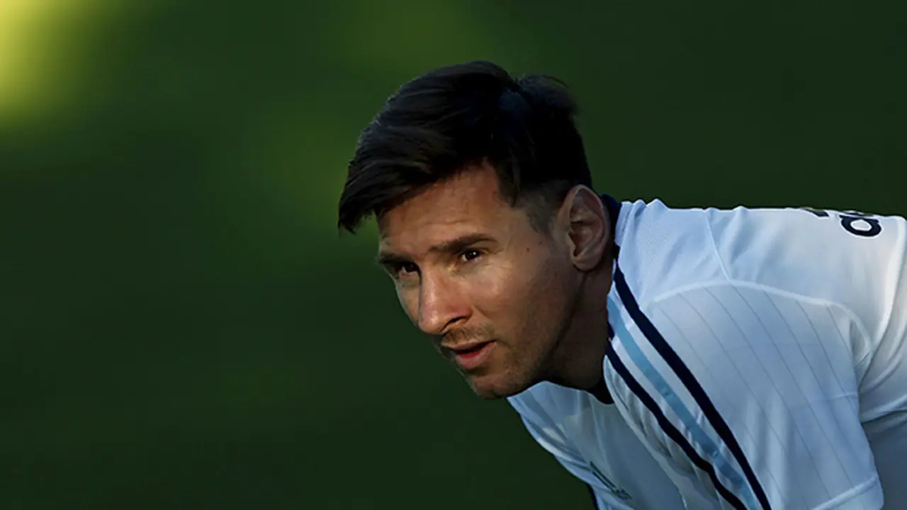 Lionel Messi Latihan Jelang Copa America 2015