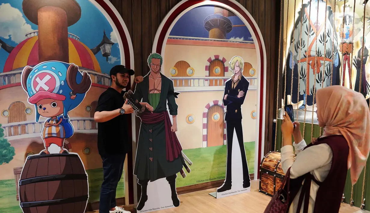 Beberapa spot foto menarik juga disediakan untuk para pengunjung yang ingin mengabadikan momen bersama replika Going Merry atau Thousand Sunny. (Liputan6.com/Angga Yuniar)
