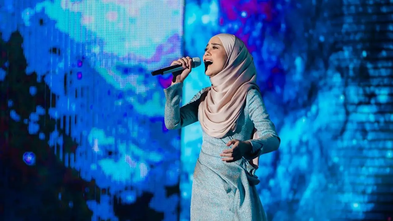 6 Gaya Lesti Kejora Tampil Perdana di TV Pasca Vakum karena Kasus KDRT