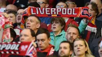 Mabuk, Suporter Liverpool Bikin Onar di Atas Pesawat