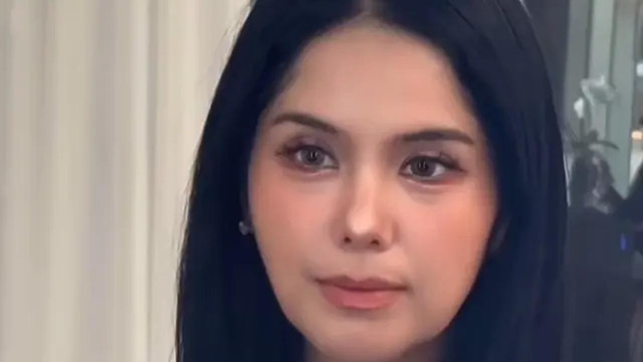 6 Potret Manglingi Annisa Pohan Dirias oleh MUA Korea Selatan saat Kenakan Hanbok, Hasilnya Mirip Boneka