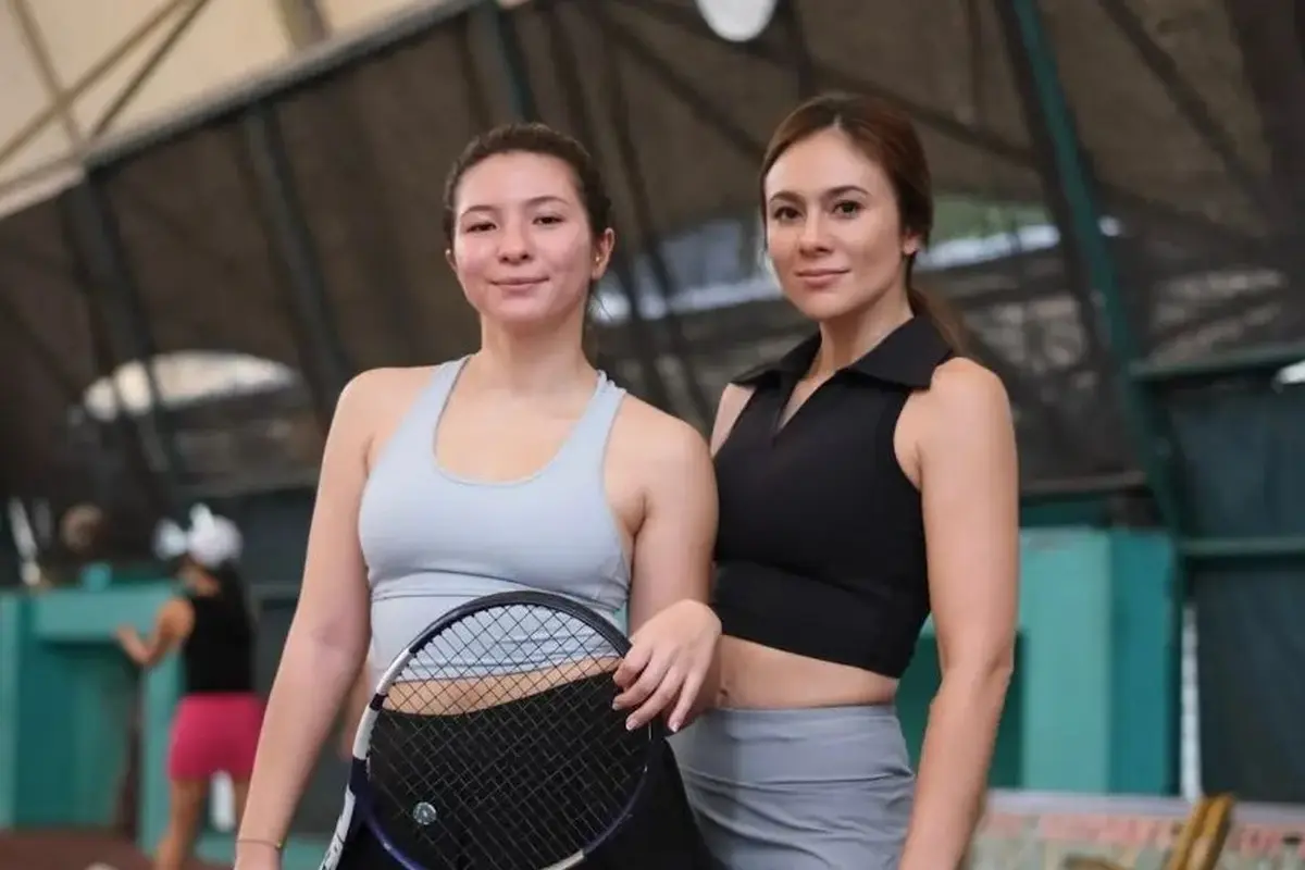 [Fimela] Wulan Guritno dan Shaloom Rezade