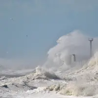 Ilustrasi tsunami/Copyright unsplash.com/Ilona Froehlich