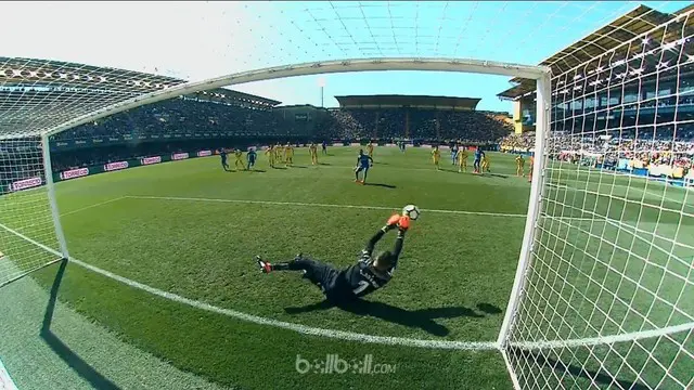 Berita video kiper Villarreal, Sergio Asenjo, menghalau 2 tendangan penalti dalam laga La Liga melawan Getafe. This video presented by BallBall.