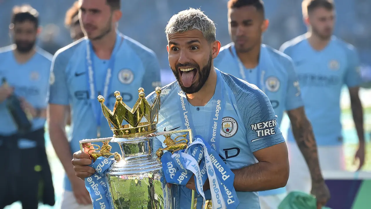 Foto: Pensiun di Barcelona, Sergio Aguero dan Raihan 21 Trofi Bersama 4 Klub dan Timnas Argentina dalam 18 Tahun Perjalanan Karier