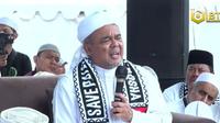 Imam Besar Habib Rizieq Shihab hadir dalam reuni akbar 212 di Silang Monas, Jakarta Pusat. (Foto: Habib Rizieq di Reuni Akbar 212. YouTube IBTV)