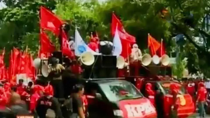 Demo Buruh di Ibu Kota hingga Torabika Soccer Championship 2016