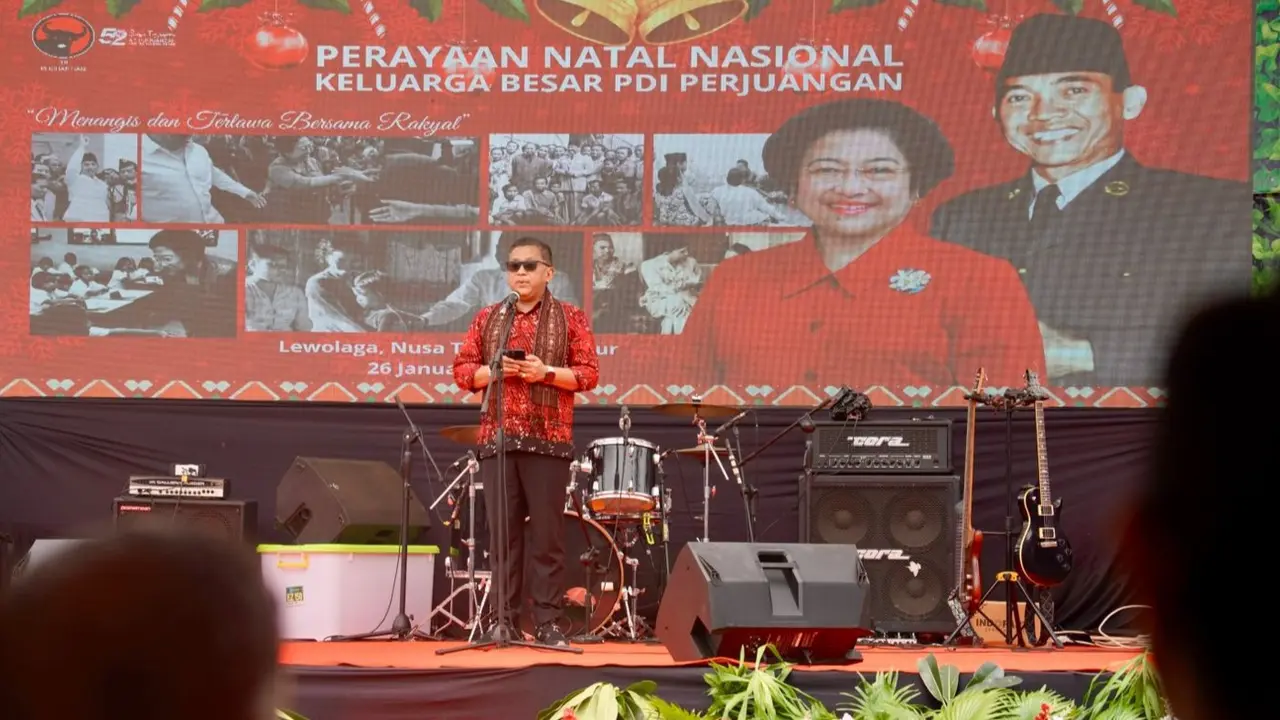 Sekjen PDIP Hasto Kristiyanto di NTT.