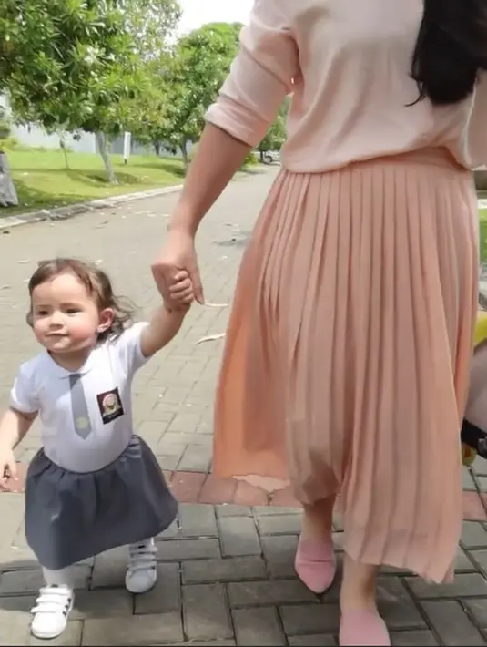 Asmirandah dan Baby Chole (Instagram/asmirandah89)