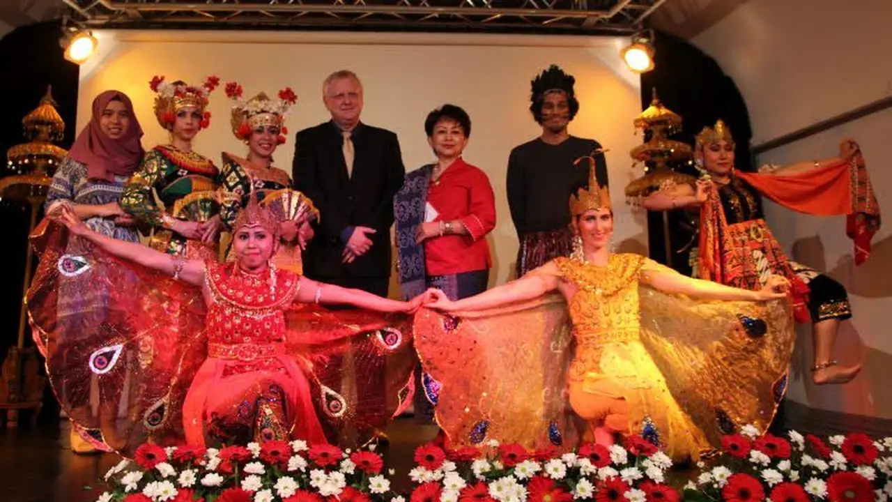 Malam Indonesia di Universitas Pecs Hungaria