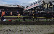 Doa Warganet untuk Korban Tabrakan KA Turangga dan Bandung Raya Mengalir